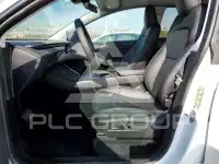 2026 Tesla Model Y фото