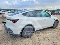 2026 Tesla Model Y photo