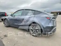 2026 Tesla Model Y фото