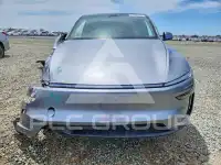 2026 Tesla Model Y фото