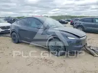 2026 Tesla Model Y фото