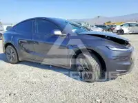2026 Tesla Model Y фото