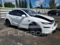 2026 Tesla Model Y фото