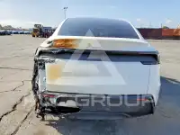 2026 Tesla Model Y фото