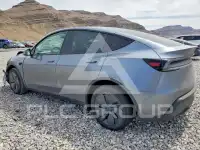 2026 Tesla Model Y photo