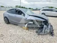 2026 Tesla Model Y photo