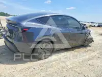 2026 Tesla Model Y photo