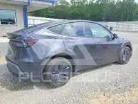 2026 Tesla Model Y фото