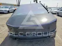 2026 Tesla Cybertruck фото