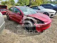 2026 Tesla Model 3 фото