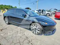 2026 Tesla Model 3 фото