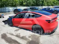 2026 Tesla Model 3 фото