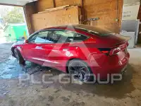 2026 Tesla Model 3 фото