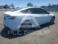 2026 Tesla Model 3 фото