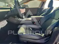 2026 Tesla Model 3 фото