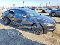 2026 Tesla Model 3 фото