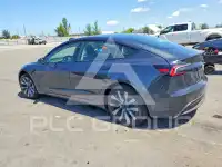 2026 Tesla Model 3 photo