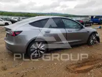 2026 Tesla Model 3 photo