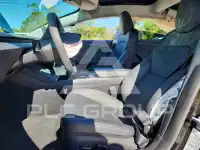 2026 Tesla Model 3 фото