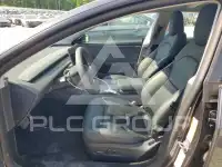 2026 Tesla Model 3 фото