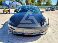 2026 Tesla Model 3 фото