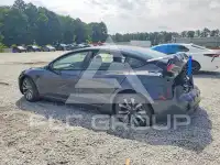 2026 Tesla Model 3 фото