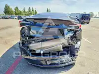 2026 Tesla Model 3 фото