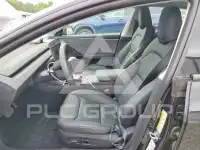 2026 Tesla Model 3 фото