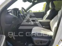 2026 Lexus TX500 фото