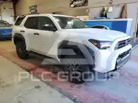 2026 Toyota 4 RUNNER photo