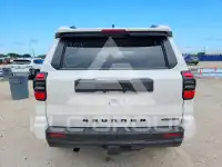 2026 Toyota 4 RUNNER photo