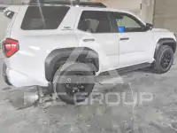 2026 Toyota 4 RUNNER фото