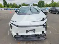 2026 Toyota Bz4X фото