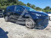 2026 Toyota SIENNA фото