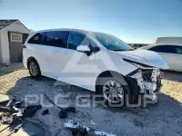 2026 Toyota SIENNA фото