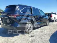 2026 Toyota SIENNA фото