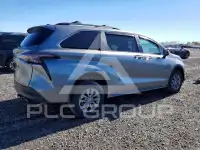 2026 Toyota SIENNA фото