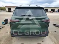 2026 Toyota SIENNA фото