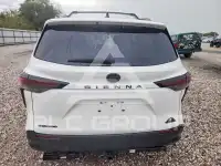 2026 Toyota SIENNA фото