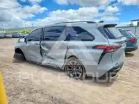 2026 Toyota SIENNA фото