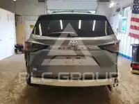 2026 Toyota SIENNA фото