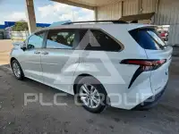 2026 Toyota SIENNA фото