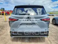2026 Toyota SIENNA фото