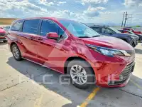 2026 Toyota SIENNA photo