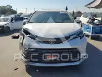 2026 Toyota SIENNA photo