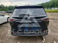 2026 Toyota SIENNA фото