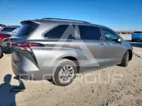 2026 Toyota SIENNA фото