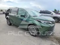 2026 Toyota SIENNA фото