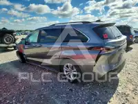 2026 Toyota SIENNA фото