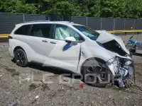 2026 Toyota SIENNA фото